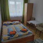 Koscielna 52 *